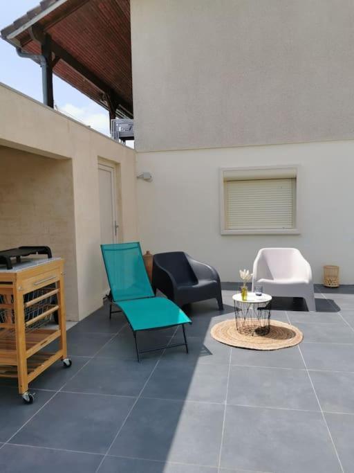 Studio Au Calme Avec Terrasse Rougemont  Exterior photo